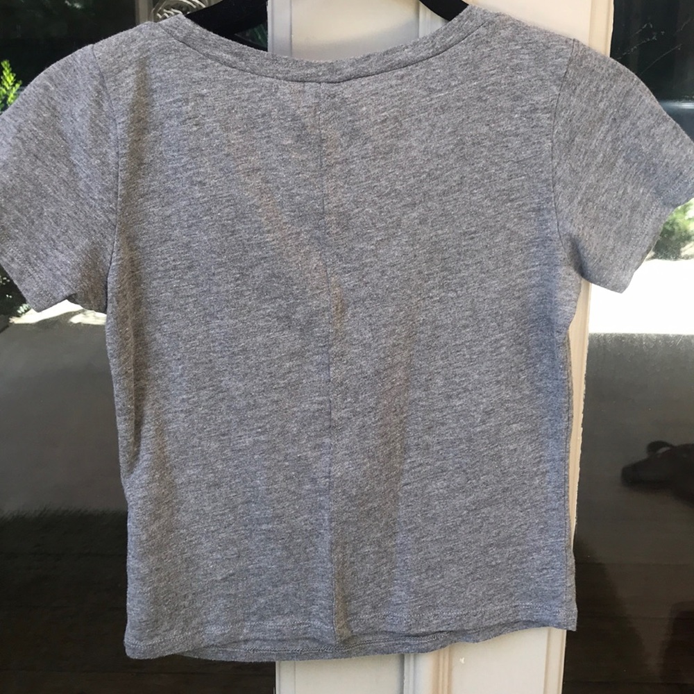 crop tee - Picture 2 of 2